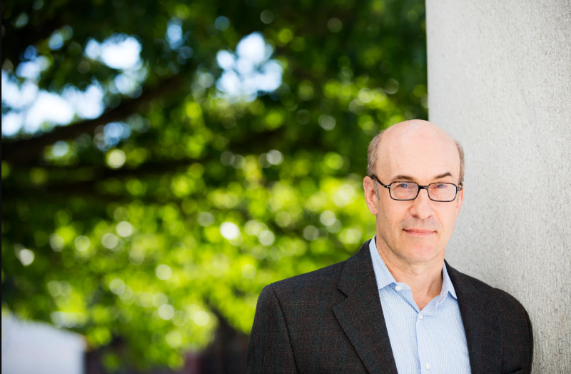 肯尼斯·罗格夫（Kenneth Rogoff）